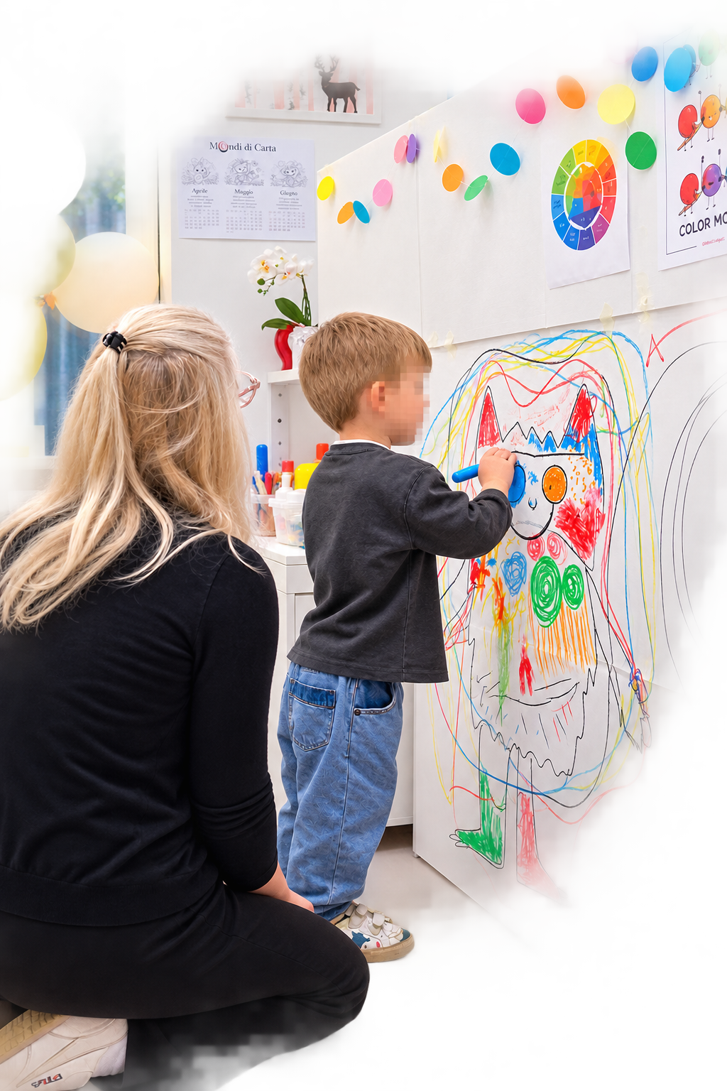Baby Color a Busto Arsizio - bambino durante un'attività creativa con adulto accompagnatore